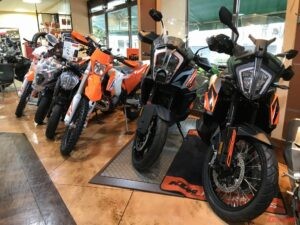 KTMアドベンチャーモデル大試乗会開催!! 10月の週末は『フリーダムナナ』へ!!